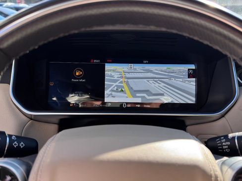 Used 2022 Land Rover Range Rover Sport HSE Silver Edition image 18