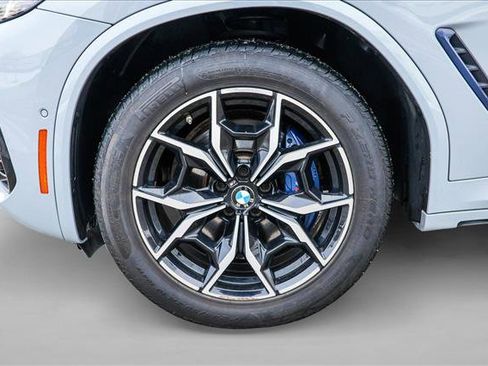 Used 2022 BMW X4 M40i image 9