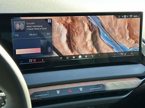 Certified 2025 BMW X3 xDrive30i w/ Premium Package image 32