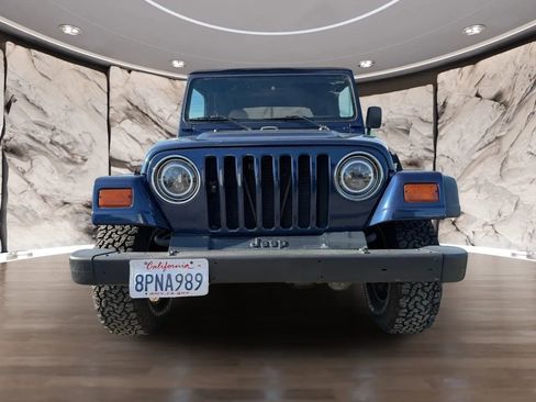 Used 1997 Jeep Wrangler SE image 2
