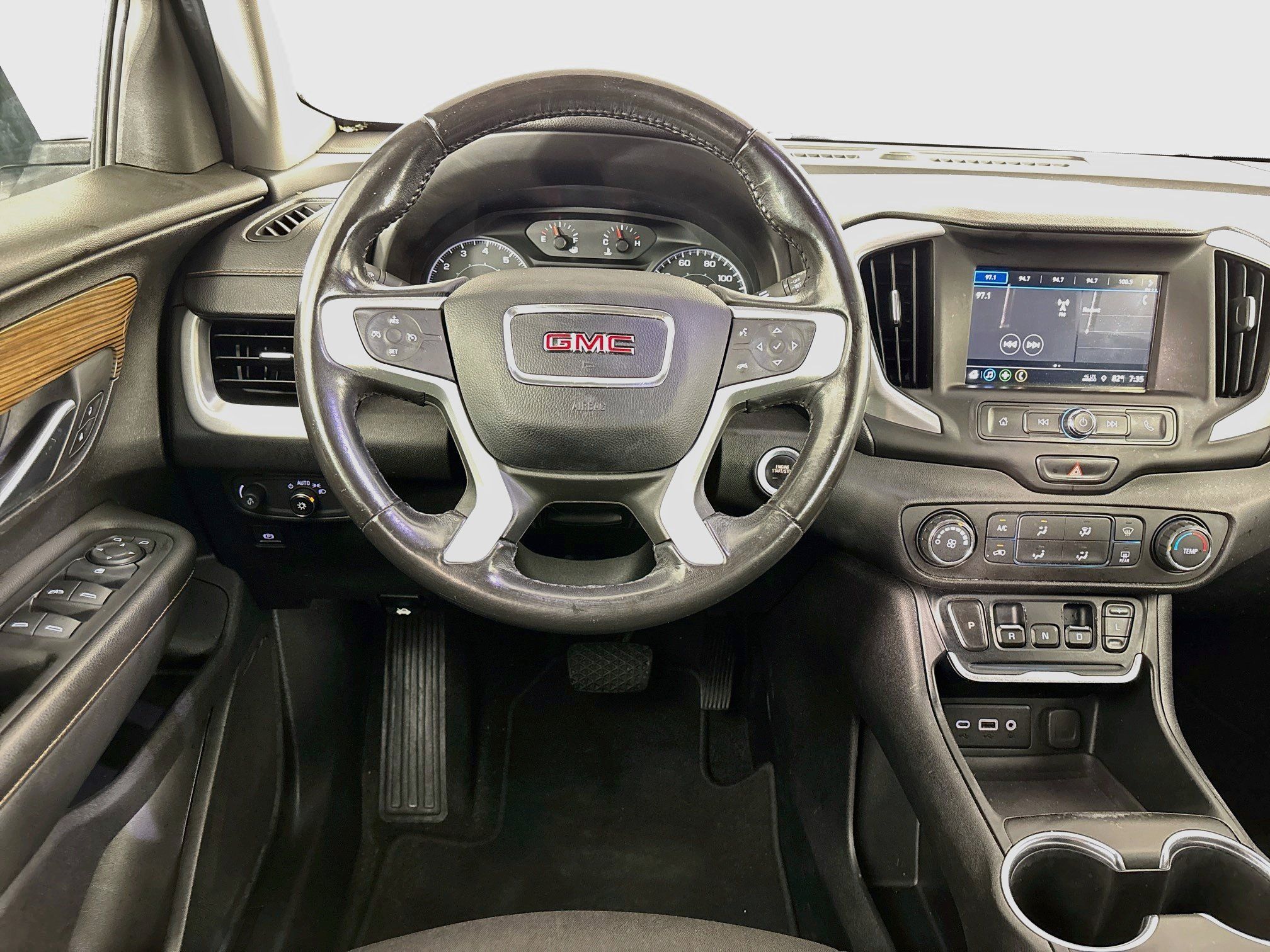 Used 2018 GMC Terrain SLE FWD image 15