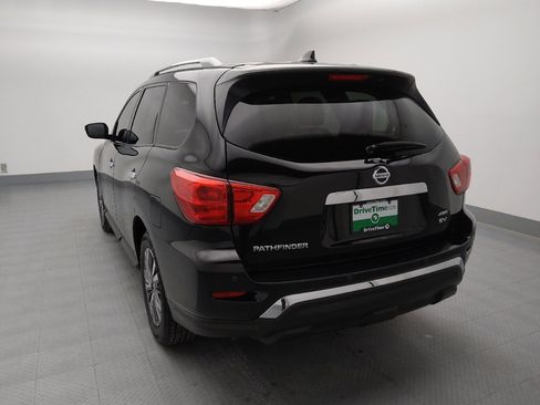 Used 2019 Nissan Pathfinder SV image 6