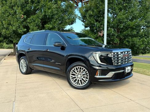 Used 2024 GMC Acadia Denali w/ Super Cruise Package FWD image 1