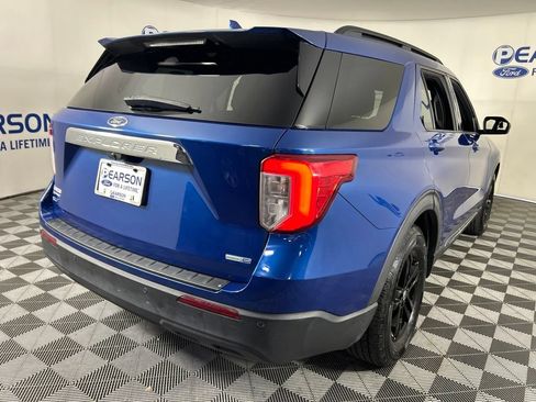 Used 2020 Ford Explorer XLT w/ Comfort Package AWD/4WD image 7