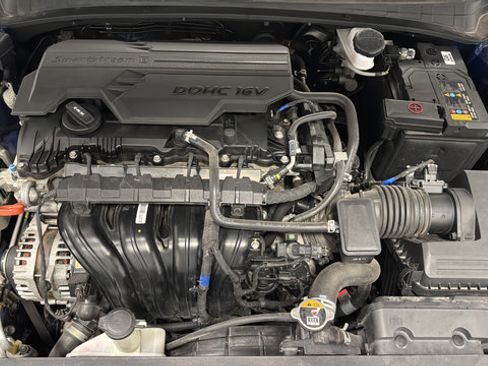 Used 2023 Hyundai Elantra SEL w/ Preferred Accessory Package FWD image 27