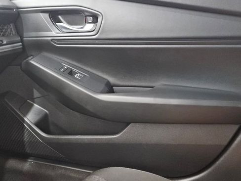 Used 2023 Honda Accord EX image 35