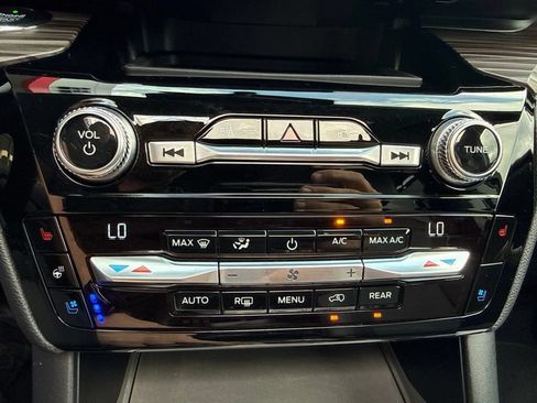 Used 2021 Ford Explorer Limited w/ Hybrid Equipment Group 310A AWD/4WD image 33