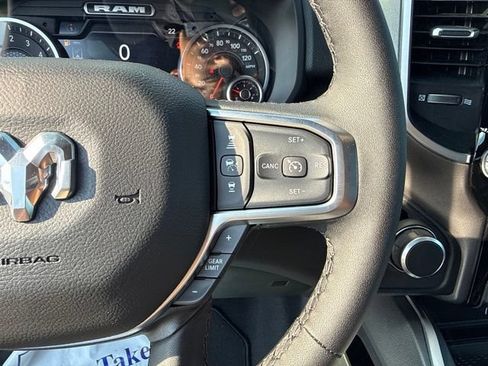 New 2026 RAM 1500 Big Horn AWD/4WD image 18