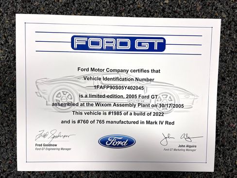 Used 2005 Ford GT RWD image 31