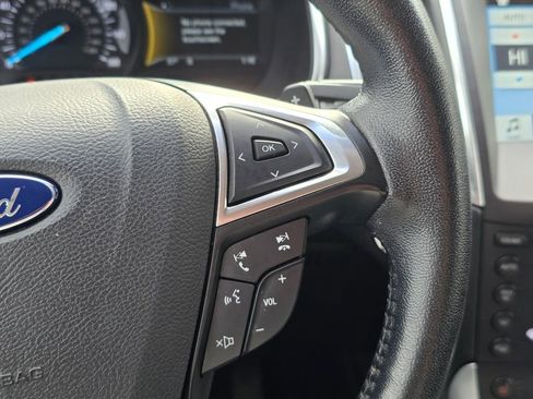 Used 2016 Ford Edge Titanium w/ Technology Package image 27