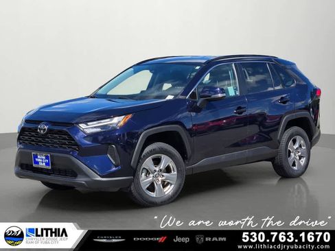 Used 2024 Toyota RAV4 XLE FWD image 1