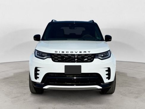 Used 2025 Land Rover Discovery Dynamic SE AWD/4WD image 8