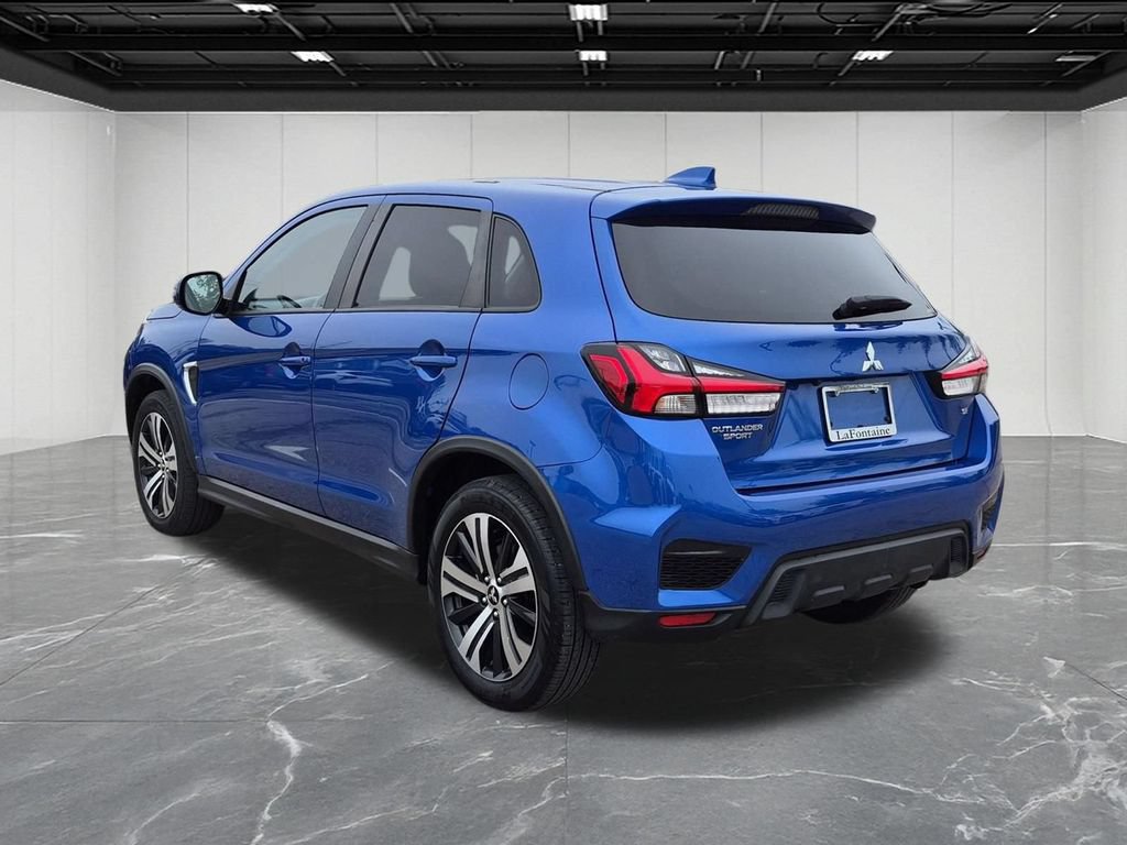 Used 2026 Mitsubishi Outlander Sport SE AWD/4WD image 3