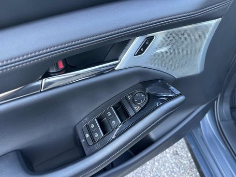 New 2026 MAZDA MAZDA3 2.5 S Hatchback w/ Premium Pkg image 17