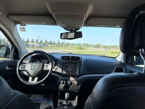 Used 2015 Dodge Journey Crossroad w/ Flexible Seating Group FWD image 31