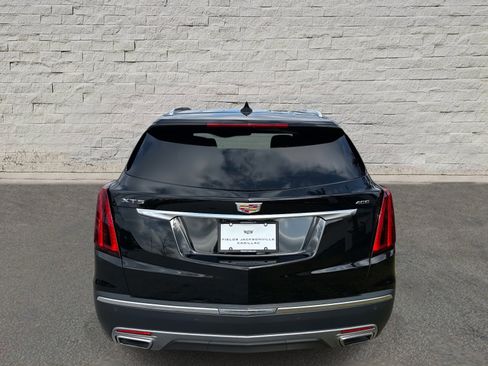 Certified 2025 Cadillac XT5 Premium Luxury image 4