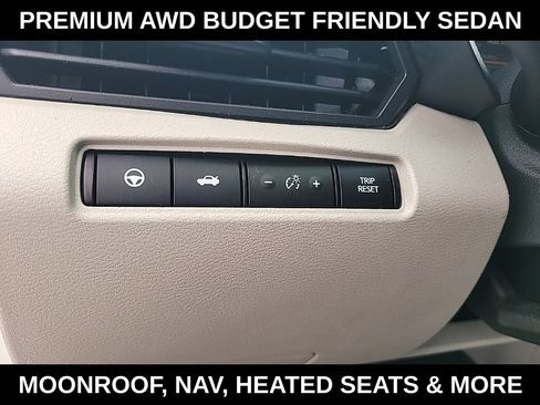 Used 2021 Nissan Altima 2.5 Platinum AWD/4WD image 16