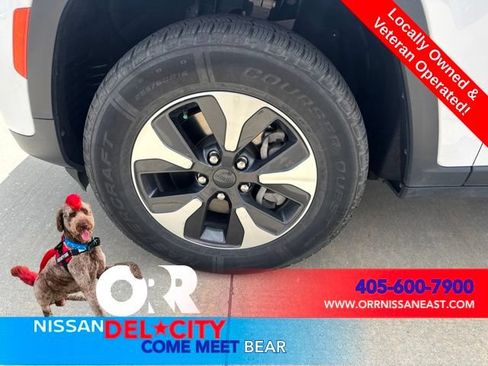 Used 2024 Jeep Grand Cherokee Limited 4xe AWD/4WD image 9
