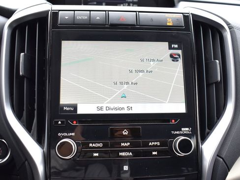 Used 2019 Subaru Ascent Limited AWD/4WD image 22