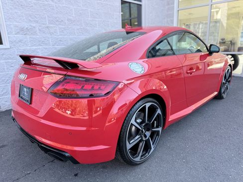 Used 2018 Audi TT RS w/ Dynamic Plus Package image 32