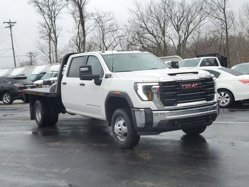 New 2025 GMC Sierra 3500 Pro w/ Convenience Package image 1