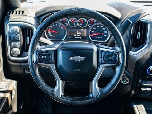 Used 2021 Chevrolet Silverado 1500 LT Trail Boss w/ Convenience Package II AWD/4WD image 15