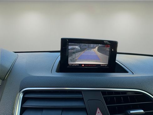 Used 2018 Audi Q3 2.0T Premium image 19