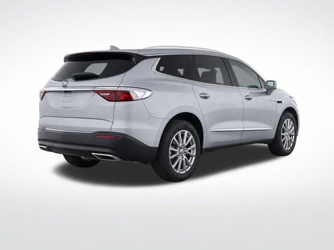 Used 2023 Buick Enclave Essence w/ Experience Buick Package AWD/4WD image 3
