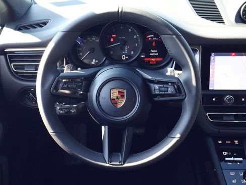 New 2026 Porsche Macan image 15