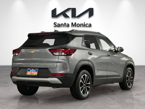 Used 2024 Chevrolet TrailBlazer LT w/ Convenience Package image 5