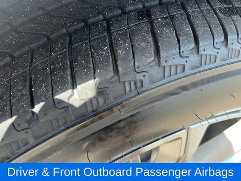 Used 2024 Chevrolet Suburban High Country AWD/4WD image 34