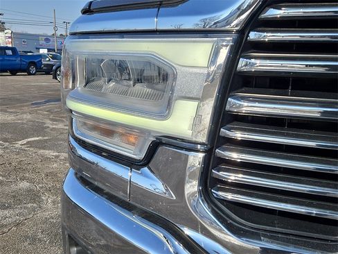 Used 2020 RAM 2500 Big Horn w/ Level 2 Equipment Group image 9