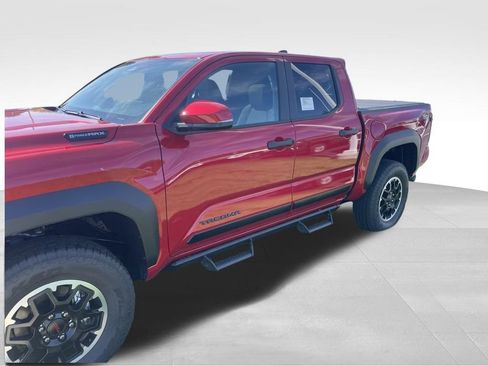 New 2025 Toyota Tacoma TRD Off-Road AWD/4WD image 3