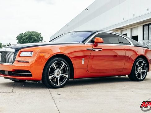 Used 2015 Rolls-Royce Wraith RWD image 47
