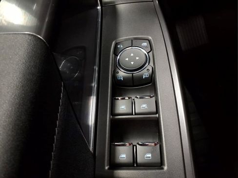 Certified 2025 Ford F150 Lariat w/ Equipment Group 502A High AWD/4WD image 15