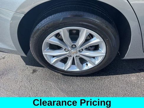 Used 2024 Chevrolet Malibu LT image 43