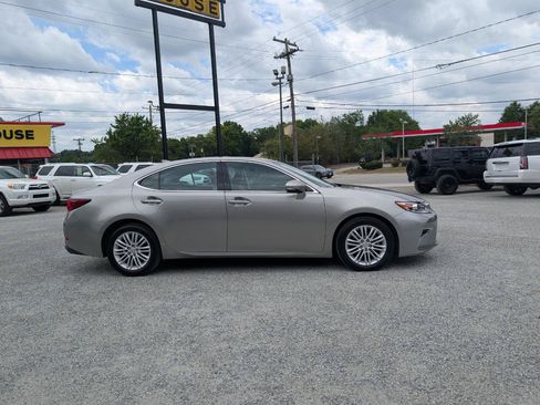 Used 2017 Lexus ES 350 FWD image 5