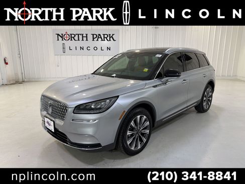Used 2022 Lincoln Corsair Reserve w/ Elements Package image 1