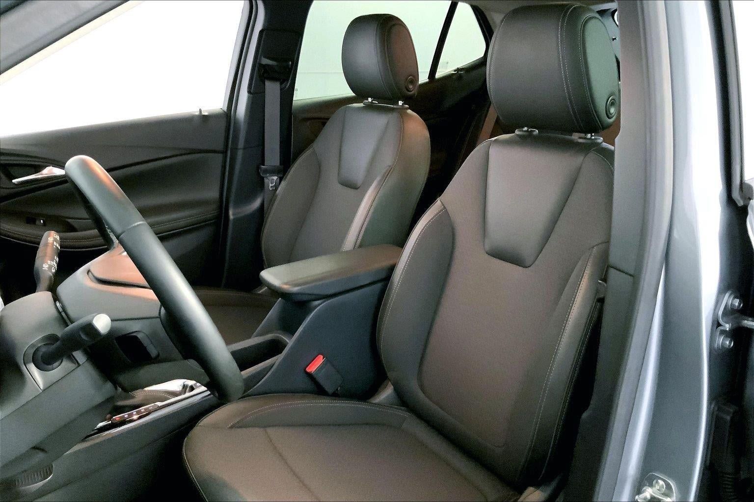 Used 2025 Buick Encore GX Preferred FWD image 22