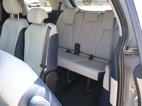 New 2026 Kia Carnival SX FWD image 12