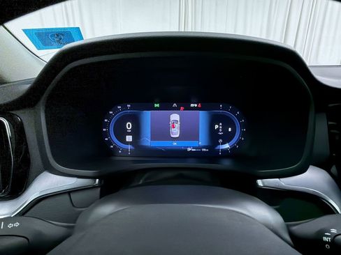 Used 2025 Volvo S60 B5 Core image 14