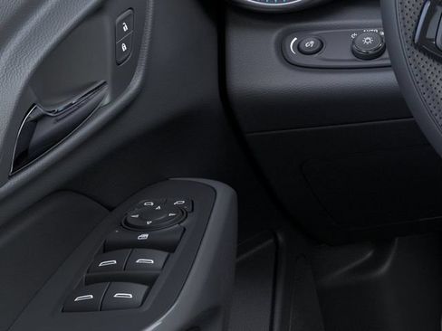 New 2026 Chevrolet Trax LS w/ LS Convenience Package FWD image 22