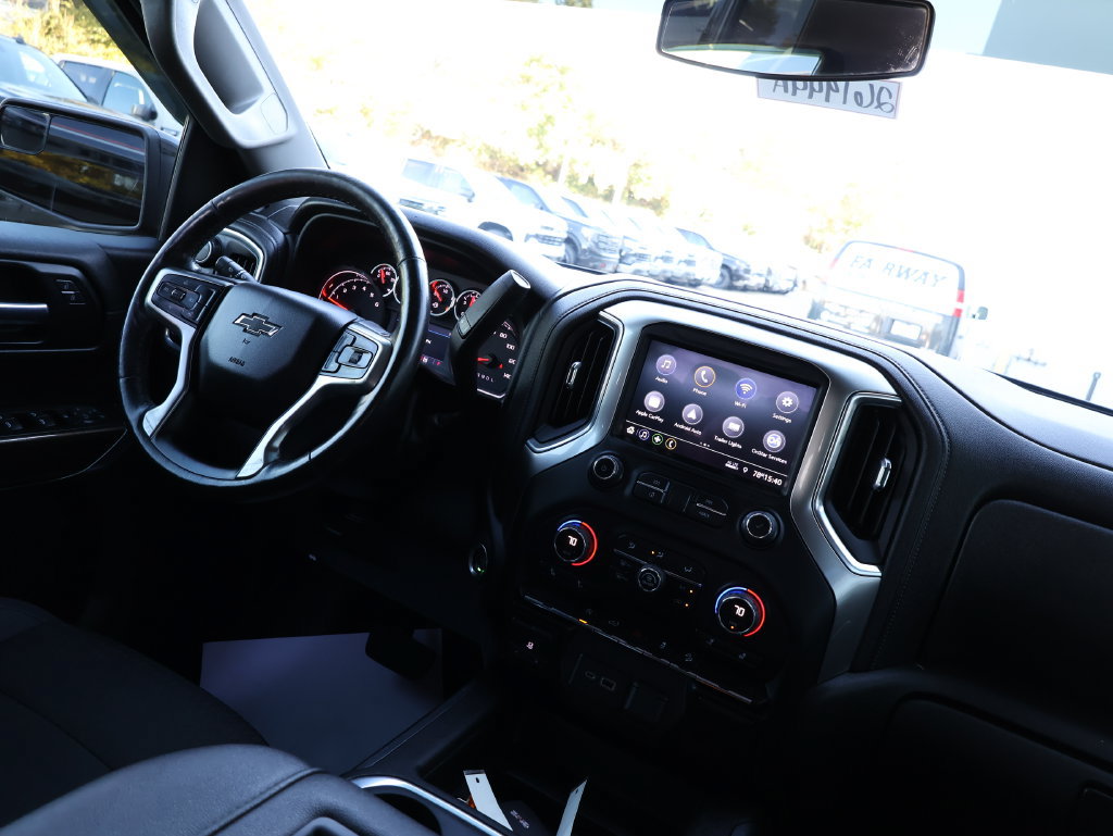 Used 2022 Chevrolet Silverado 1500 RST AWD/4WD image 28