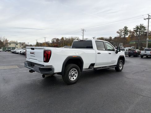 Used 2024 GMC Sierra 2500 Pro w/ Convenience Package image 6