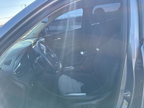 Used 2023 Buick Encore GX Preferred w/ Cold Weather Comfort Package image 7