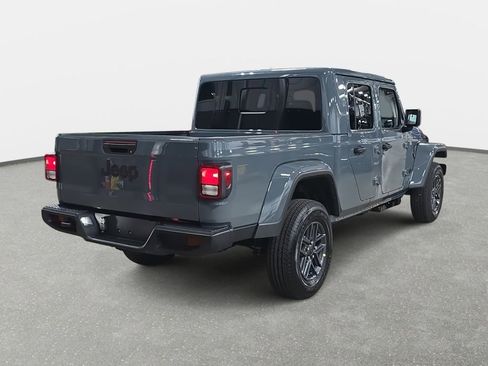New 2026 Jeep Gladiator Sport image 5