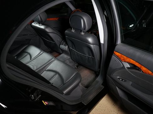 Used 2006 Mercedes-Benz E 350 Sedan image 16