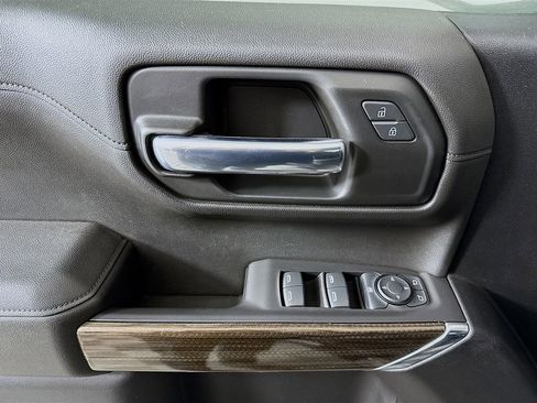 Used 2021 Chevrolet Silverado 1500 LT w/ All Star Edition Plus image 17