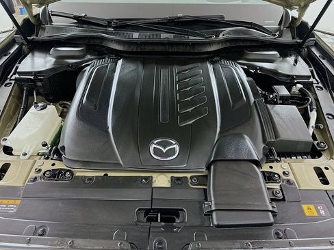 Certified 2025 MAZDA CX-70 3.3 Turbo w/ Premium Plus Pkg image 32