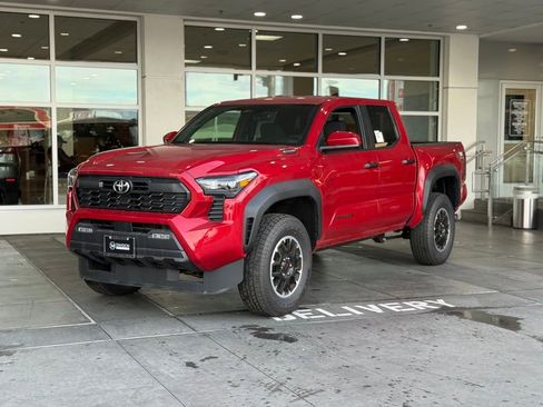 New 2025 Toyota Tacoma TRD Off-Road image 2